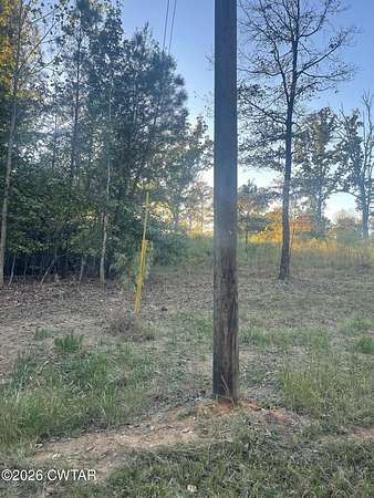 1.5 Acres of Residential Land for Sale in Lexington, Tennessee