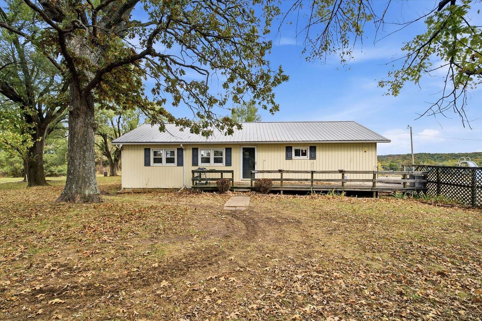 43 Acres of Land with Home for Sale in Mountain Grove, Missouri