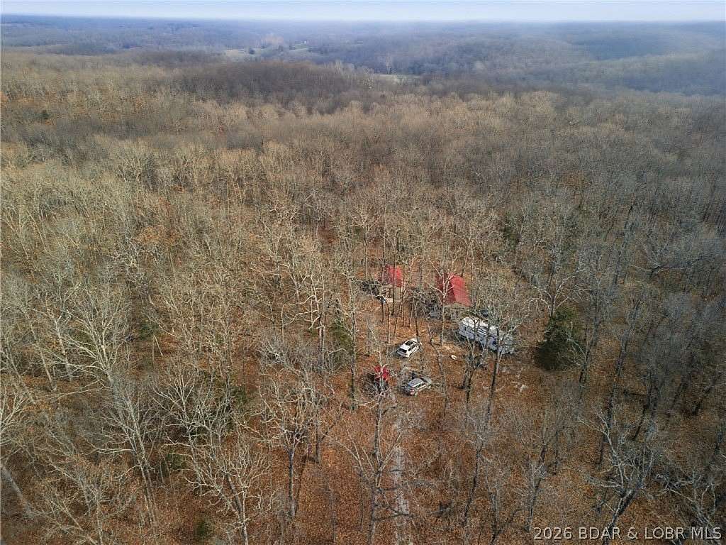 18.7 Acres of Land for Sale in Montreal, Missouri