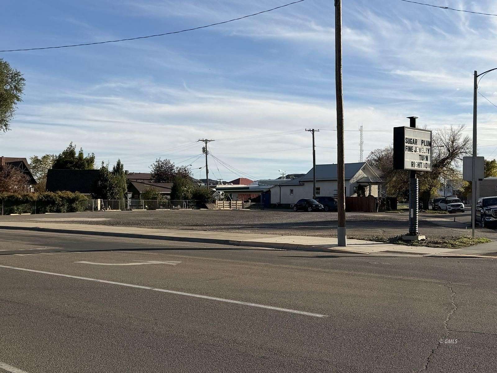 0.35 Acres of Commercial Land for Sale in Glendive, Montana