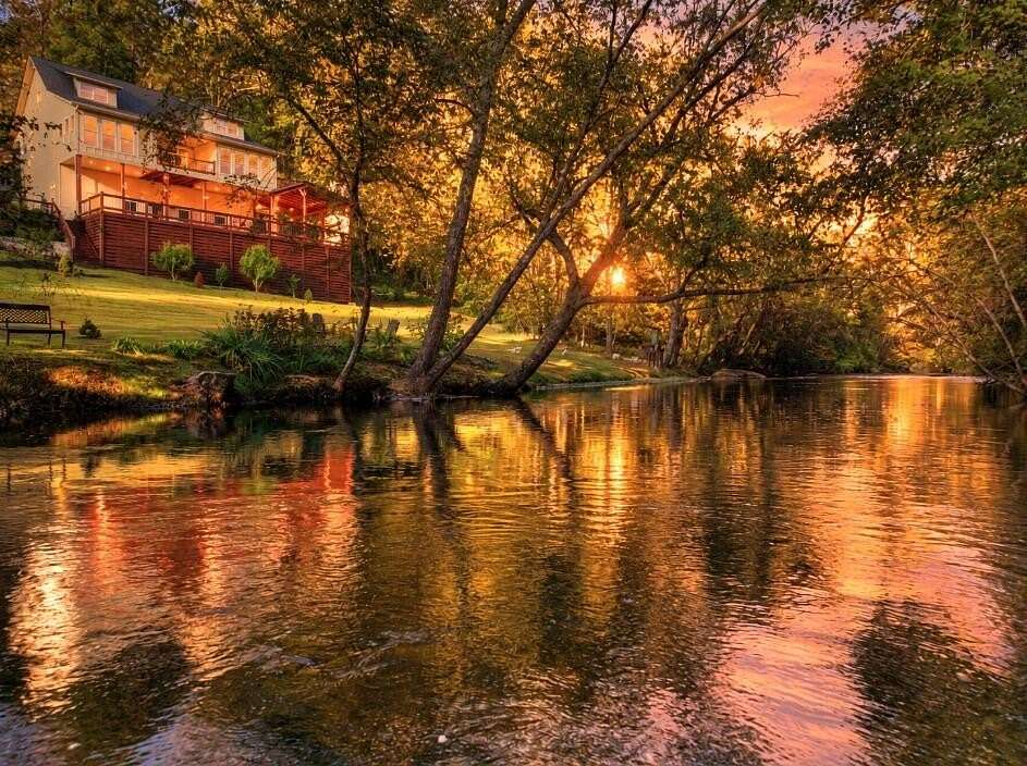 3.32 Acres of Land with Home for Sale in Ellijay, Georgia