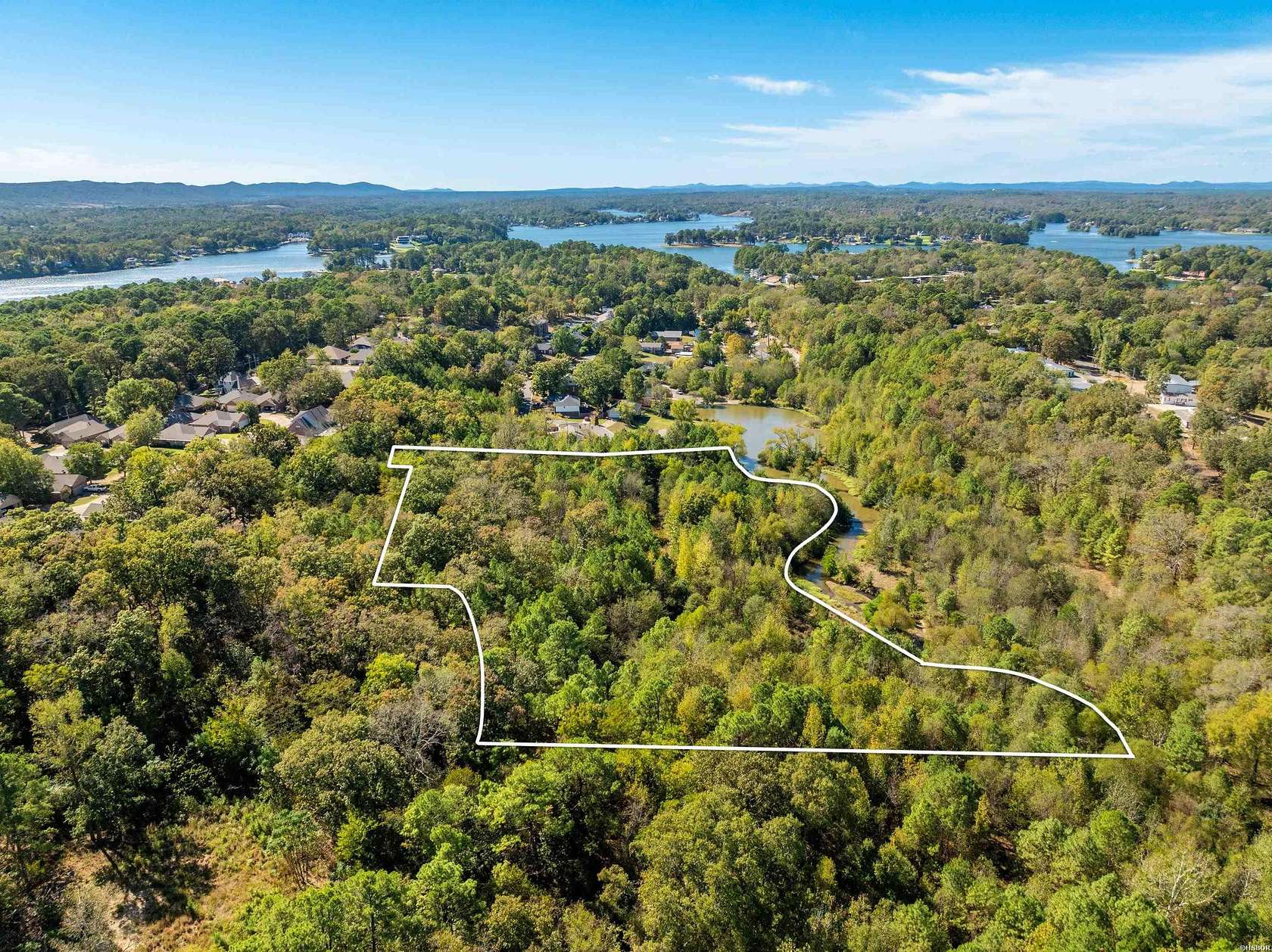 4.4 Acres of Residential Land for Sale in Hot Springs, Arkansas