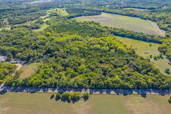 19.8 Acres of Land for Sale in Lancaster, Texas