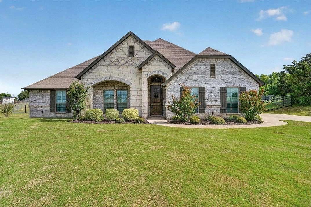 2.1 Acres of Land with Home for Sale in Weatherford, Texas