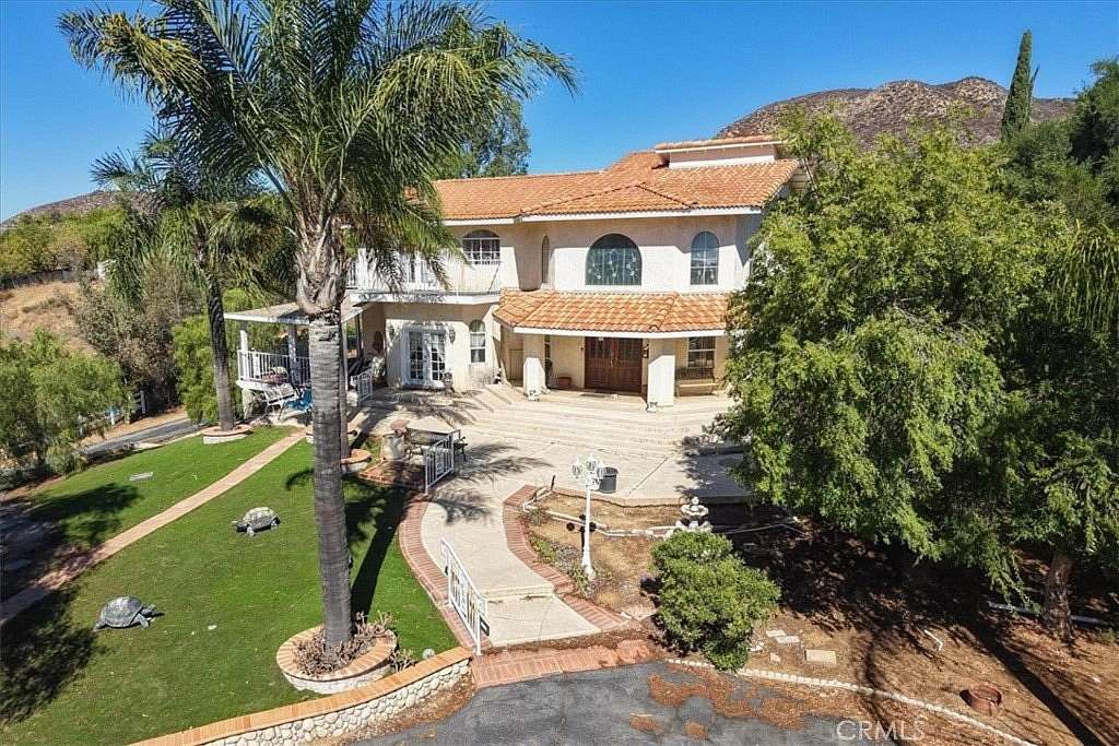 2.39 Acres of Land with Home for Sale in Wildomar, California
