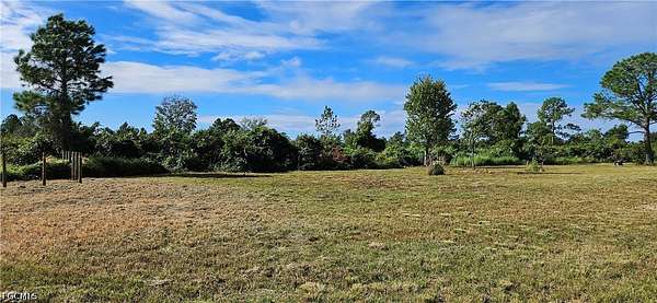 1.43 Acres of Residential Land for Sale in LaBelle, Florida
