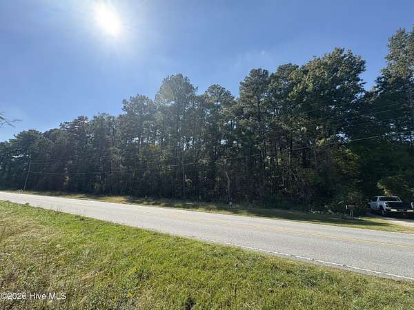 1 Acre of Residential Land for Sale in Winterville, North Carolina