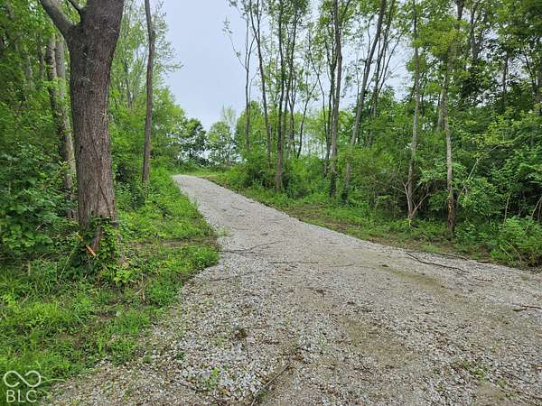 2.33 Acres of Residential Land for Sale in Shelbyville, Indiana