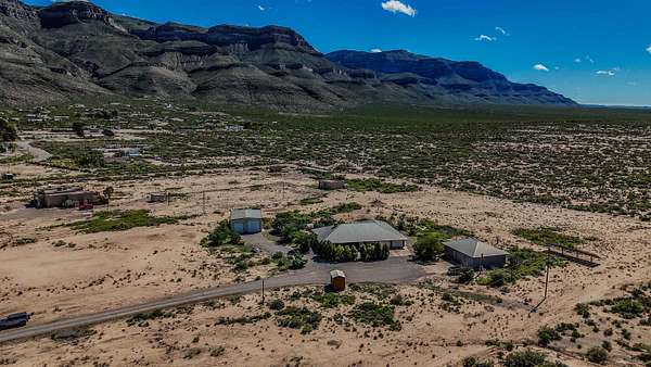 5 Acres of Land with Home for Sale in Alamogordo, New Mexico