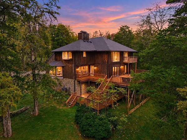 5.67 Acres of Land with Home for Sale in Richmond, Kentucky