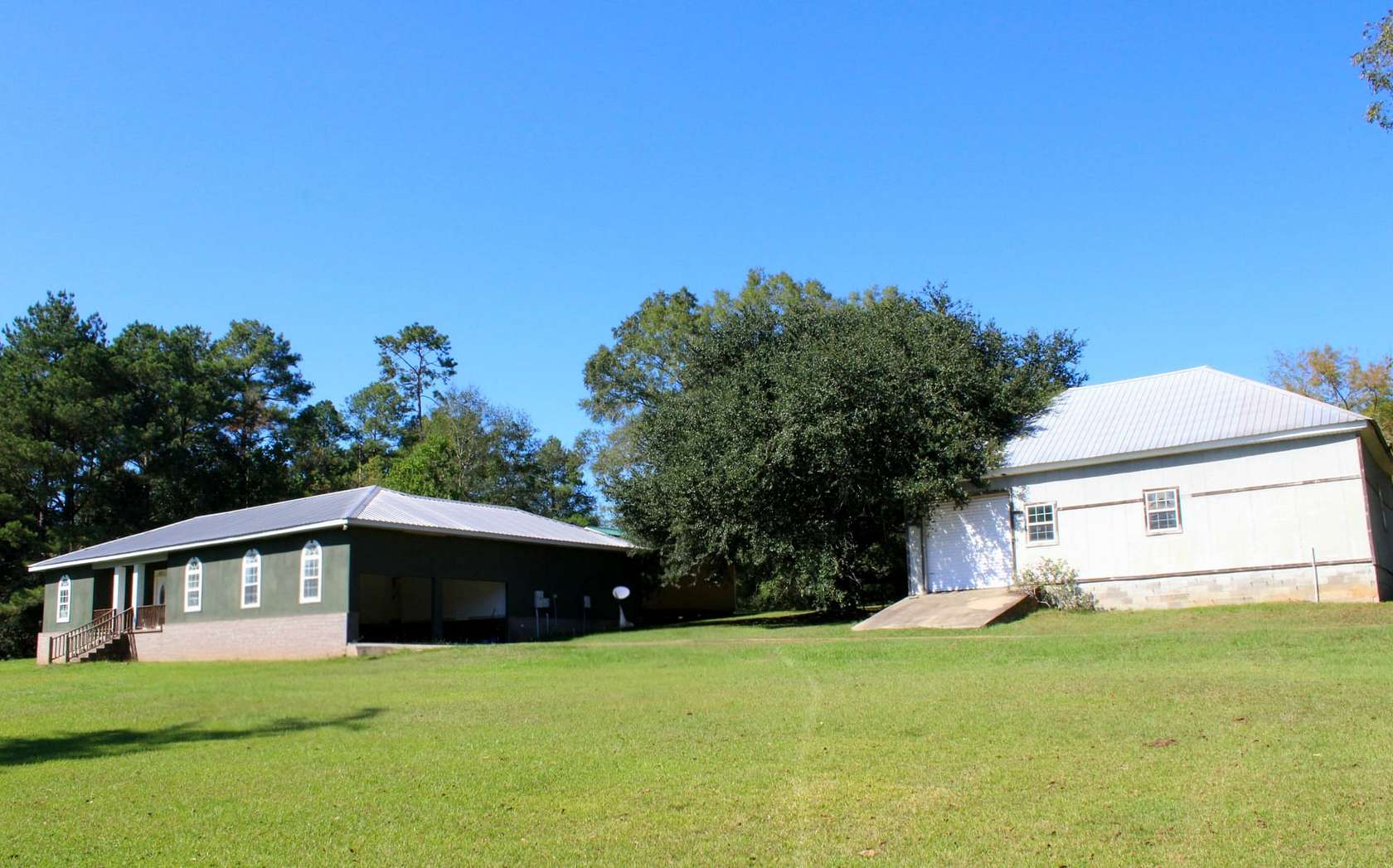 2 Acres of Land with Home for Sale in Columbia, Mississippi