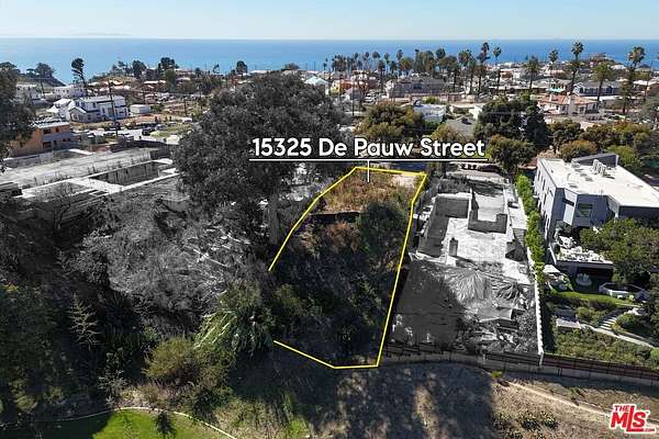 0.19 Acres of Residential Land for Sale in Pacific Palisades, California
