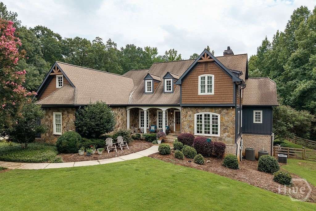 5.1 Acres of Land with Home for Sale in Bishop, Georgia