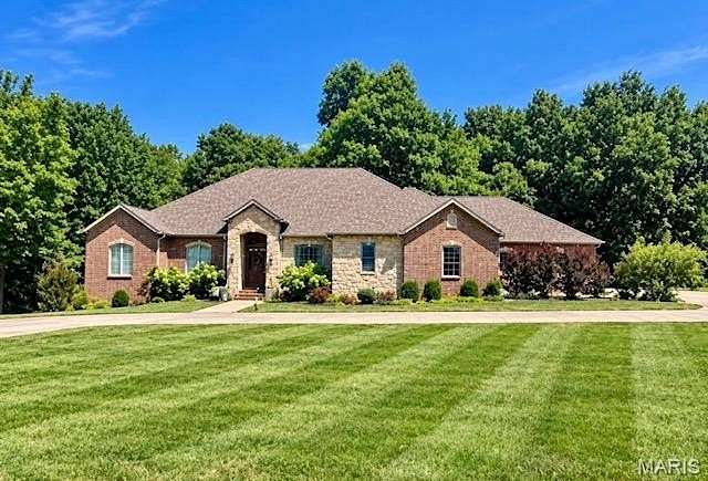 3 Acres of Land with Home for Sale in Cape Girardeau, Missouri