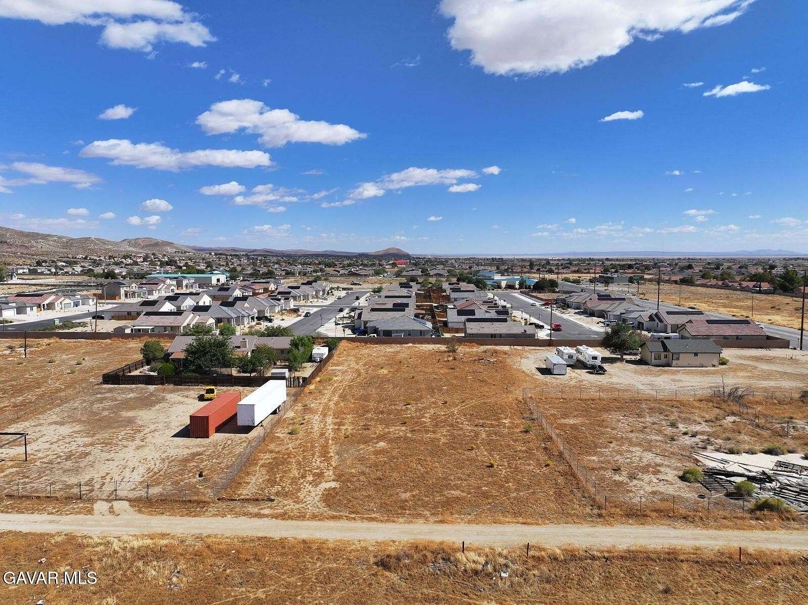 0.88 Acres of Residential Land for Sale in Rosamond, California