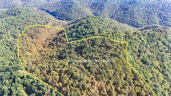 96.8 Acres of Recreational & Residential Land for Sale in Manchester, Kentucky