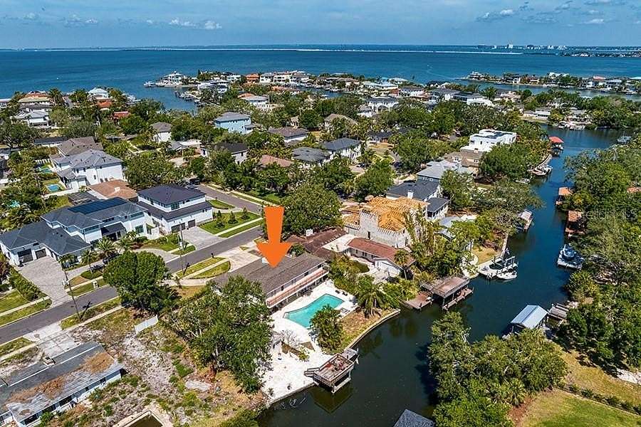 0.42 Acres of Residential Land for Sale in Tampa, Florida