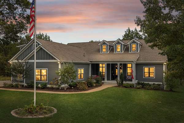 6 Acres of Land with Home for Sale in Spring Hill, Tennessee