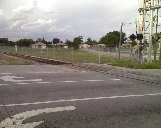 0.73 Acres of Commercial Land for Lease in Riviera Beach, Florida