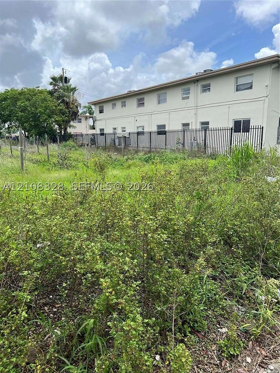 1 Acre of Residential Land for Sale in Homestead, Florida