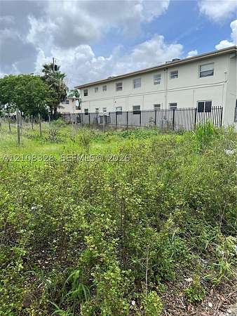1 Acre of Residential Land for Sale in Homestead, Florida