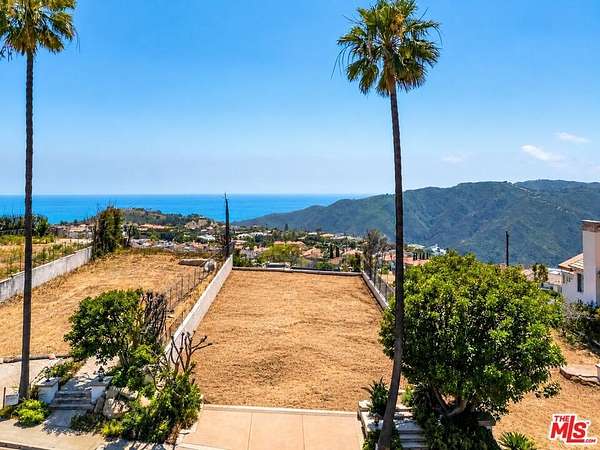 0.24 Acres of Residential Land for Sale in Pacific Palisades, California