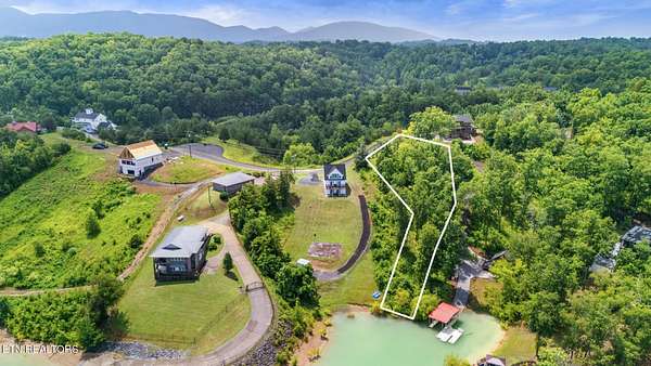 1 Acre of Residential Land for Sale in Sevierville, Tennessee