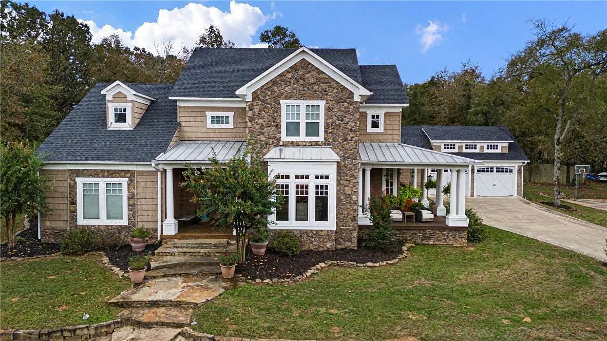 1.83 Acres of Land with Home for Sale in Knoxville, Arkansas