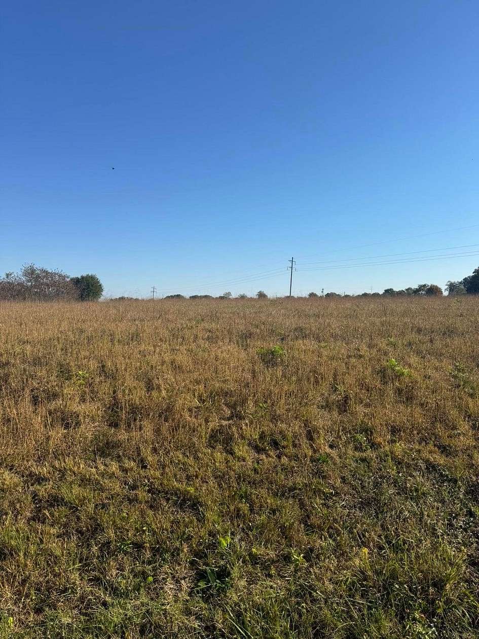 0.53 Acres of Residential Land for Sale in Russell Springs, Kentucky