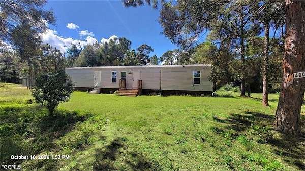 2.5 Acres of Land with Home for Lease in Clewiston, Florida