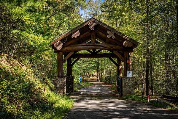 3.59 Acres of Residential Land for Sale in Ellijay, Georgia