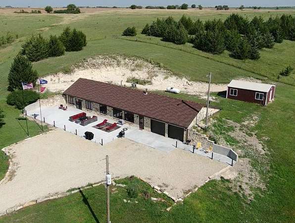 4.87 Acres of Land with Home for Sale in Beloit, Kansas