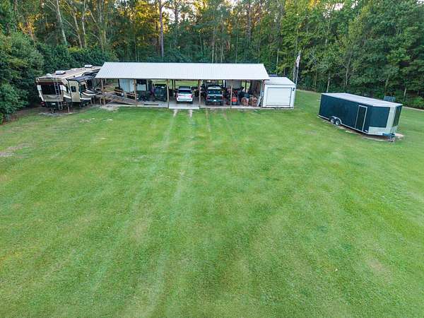 6.72 Acres of Residential Land for Sale in Tallahassee, Florida