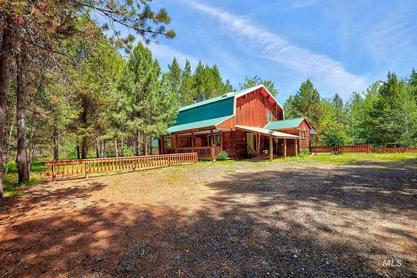 2.49 Acres of Land with Home for Sale in Cascade, Idaho