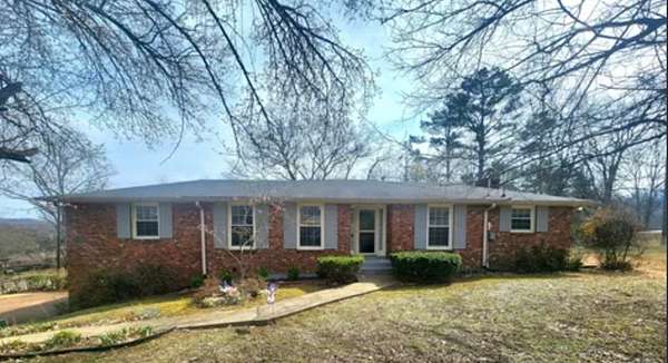 2 Acres of Land with Home for Sale in Nashville, Tennessee