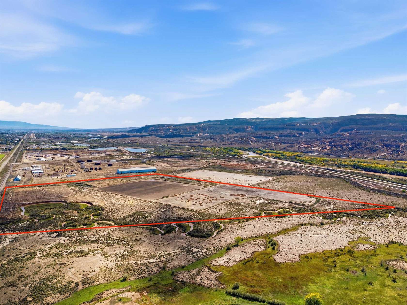 128 Acres of Land for Sale in Loma, Colorado