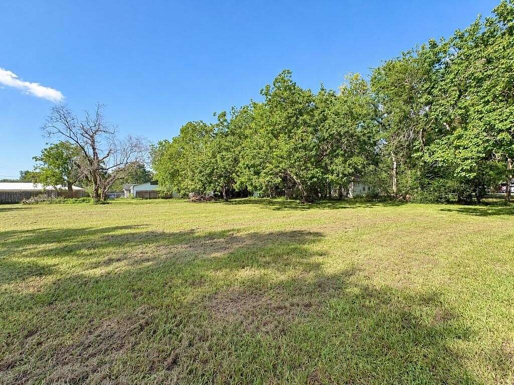 0.3 Acres of Residential Land for Sale in Bay City, Texas