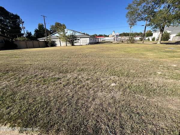 0.25 Acres of Residential Land for Sale in Mendenhall, Mississippi