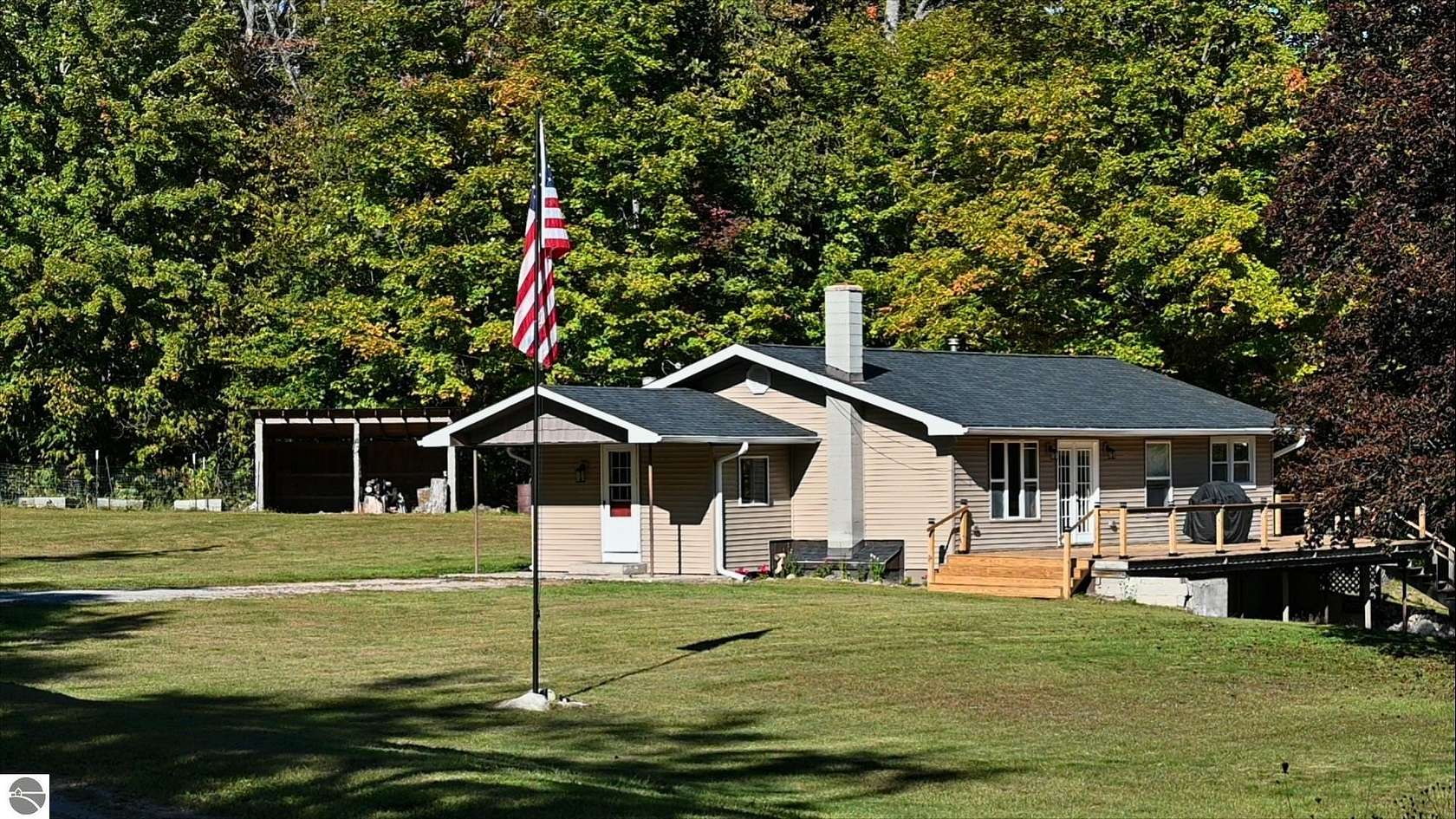 4 Acres of Land with Home for Sale in Atlanta, Michigan