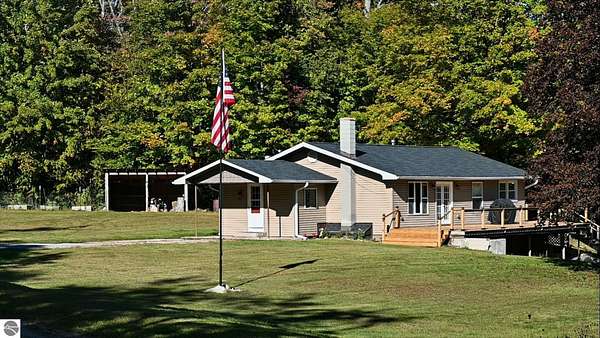 4 Acres of Land with Home for Sale in Atlanta, Michigan