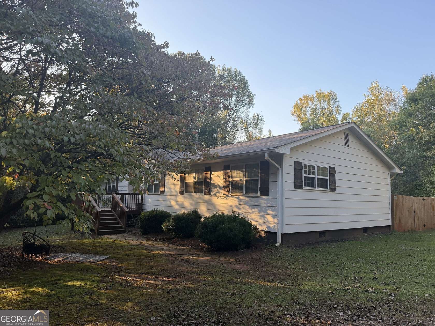 1.5 Acres of Land with Home for Sale in Madison, Georgia