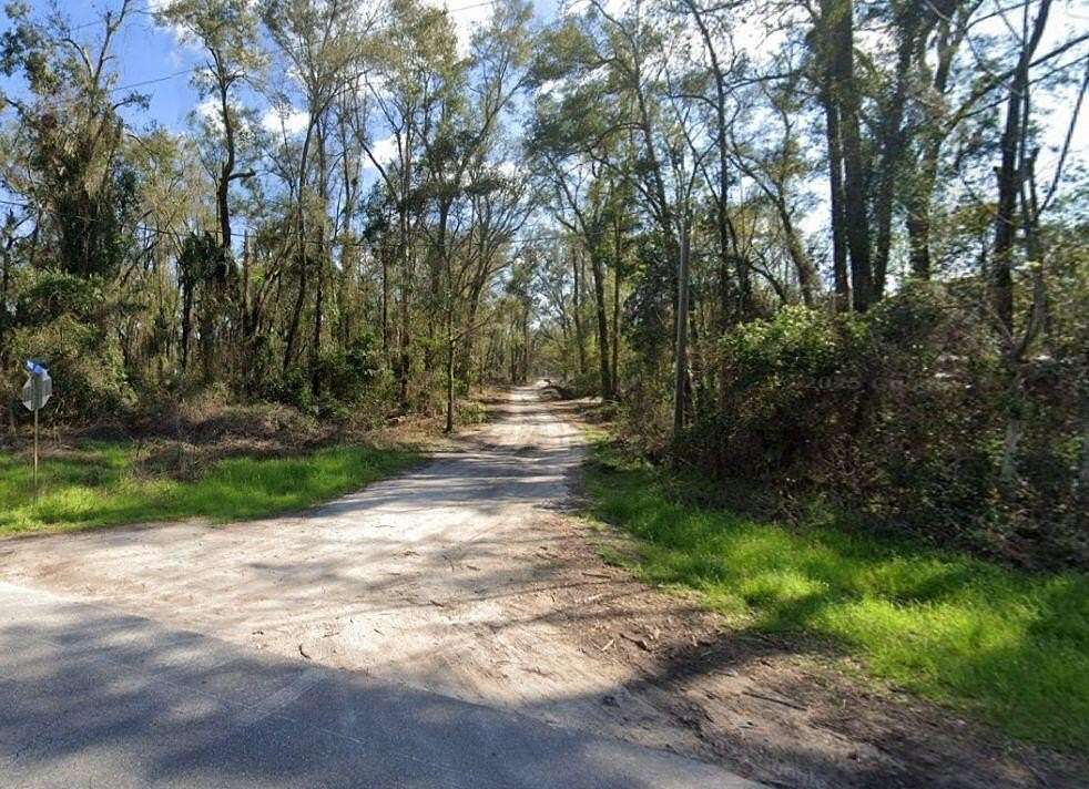 1.14 Acres of Residential Land for Sale in O'Brien, Florida