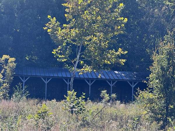 18 Acres of Land for Sale in Sparta, Tennessee