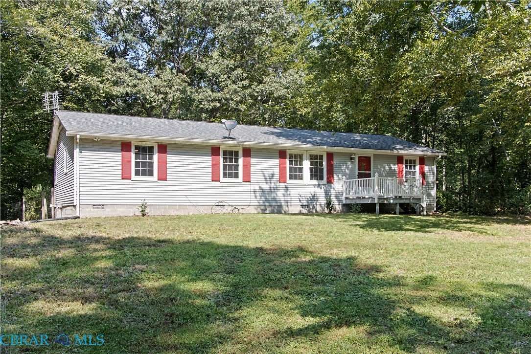13.3 Acres of Land with Home for Sale in Gloucester, Virginia
