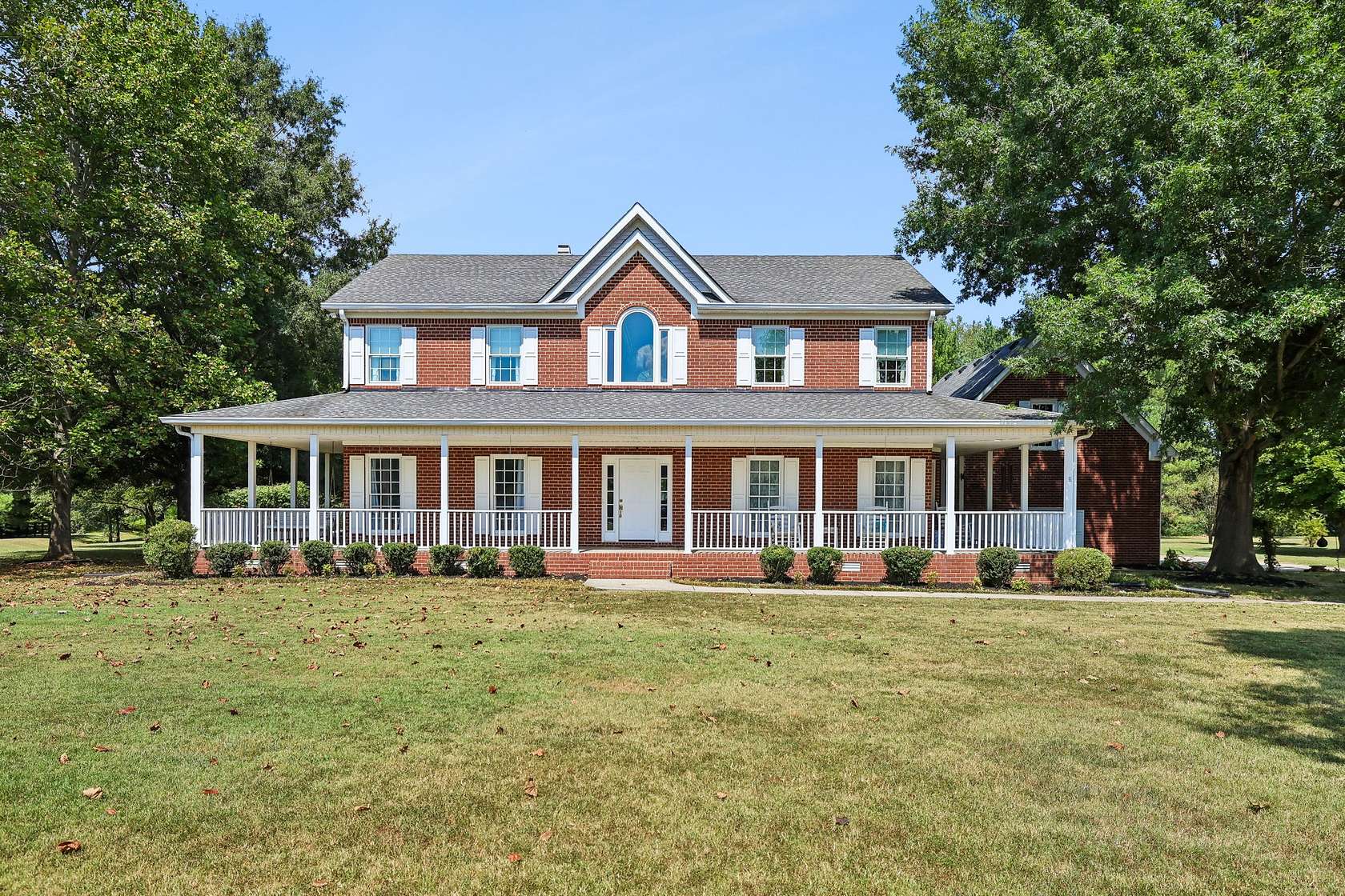 2.5 Acres of Land with Home for Sale in Murfreesboro, Tennessee