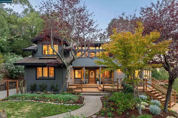 32.7 Acres of Land with Home for Sale in Moraga, California