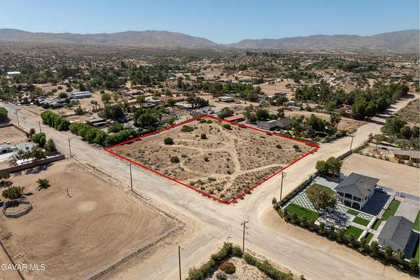 2.52 Acres of Residential Land for Sale in Palmdale, California