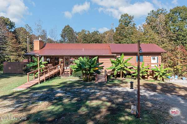 5 Acres of Land with Home for Auction in Monterey, Tennessee