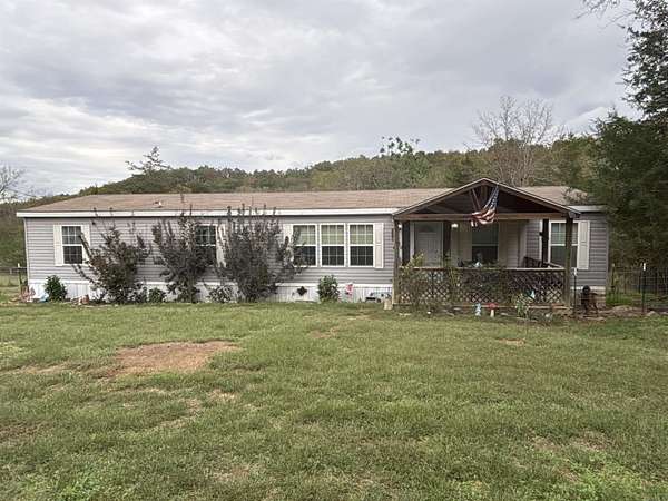 1.6 Acres of Land with Home for Sale in Cave City, Arkansas