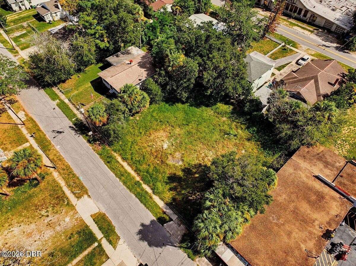 0.11 Acres of Commercial Land for Sale in Daytona Beach, Florida